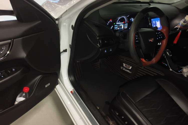 Used Cadillac ATS-L 2017 28T Tech Edition Driver Seat
