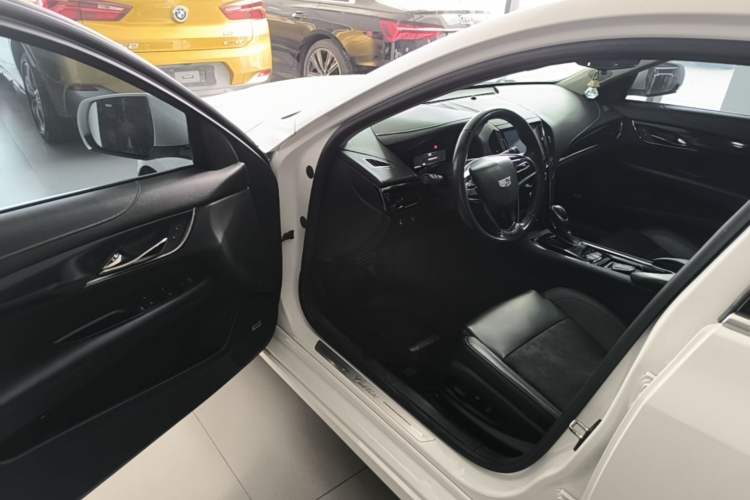 Used Cadillac ATS-L 2017 28T Tech Edition Driver Seat
