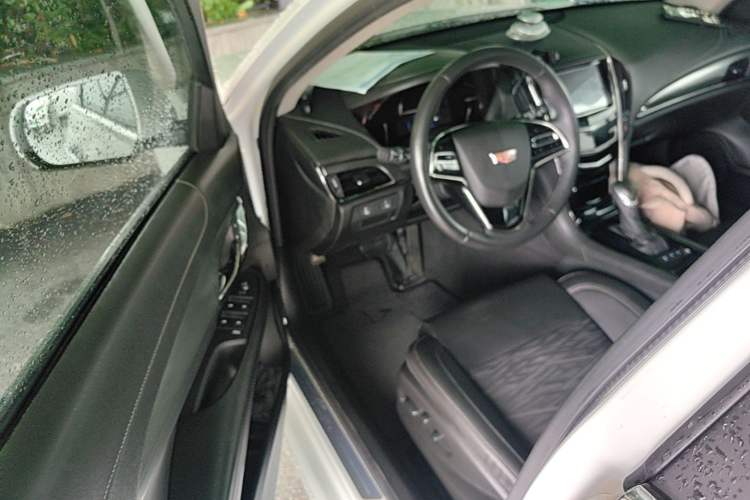 Used Cadillac ATS-L 2017 28T Tech Edition Driver Seat