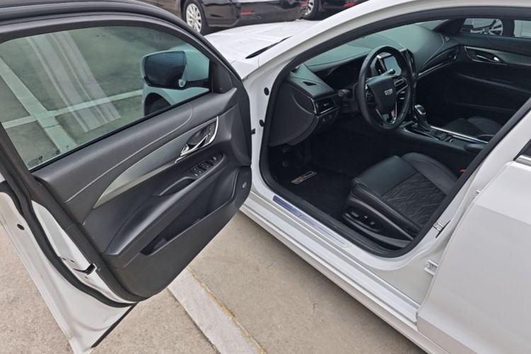 Used Cadillac ATS-L 2017 28T Tech Edition Driver Seat