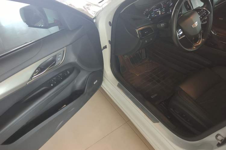 Used Cadillac ATS-L 2017 28T Tech Edition Driver Seat