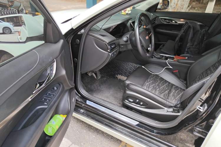 Used Cadillac ATS-L 2017 28T Tech Edition Driver Seat