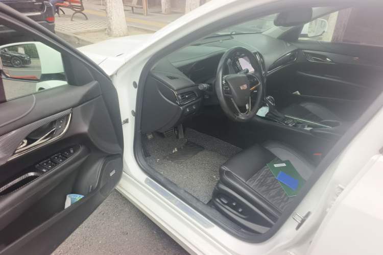 Used Cadillac ATS-L 2017 28T Tech Edition Driver Seat