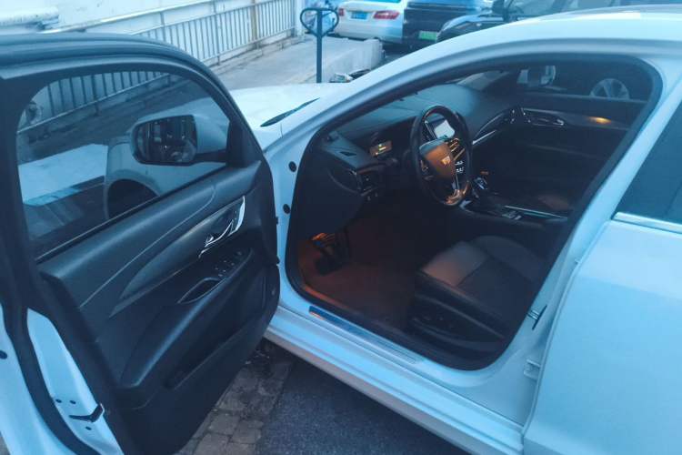 Used Cadillac ATS-L 2017 28T Tech Edition Driver Seat