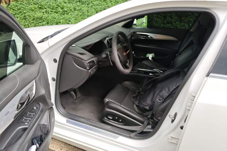Used Cadillac ATS-L 2017 28T Fashion Edition Driver Seat