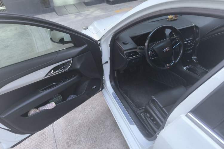 Used Cadillac ATS-L 2017 28T Fashion Edition Driver Seat