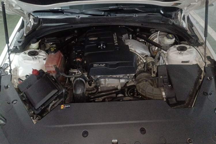 Used Cadillac ATS-L 2017 28T Fashion Edition Engine Bay