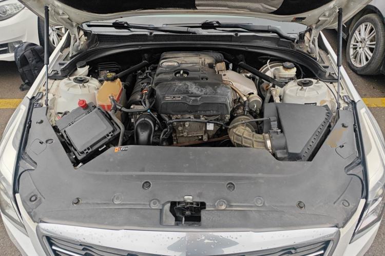 Used Cadillac ATS-L 2017 28T Tech Edition Engine Bay