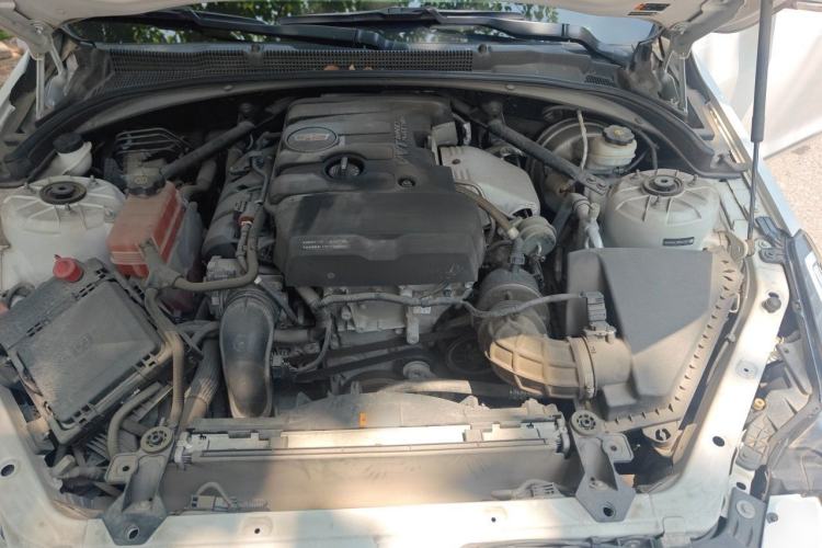 Used Cadillac ATS-L 2017 28T Fashion Edition Engine Bay