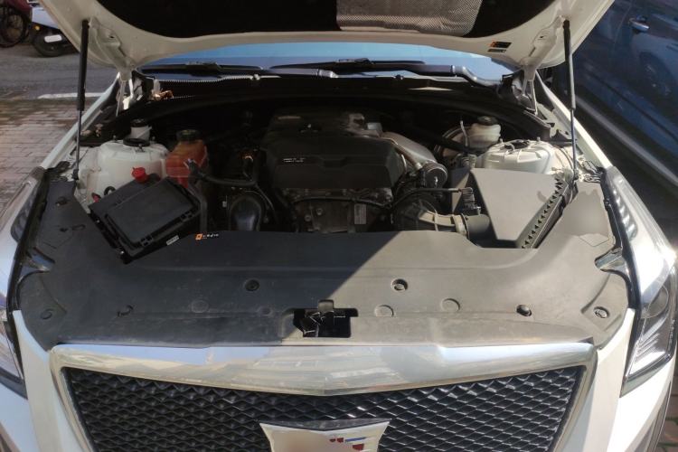 Used Cadillac ATS-L 2017 28T Fashion Edition Engine Bay