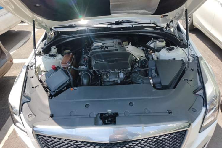 Used Cadillac ATS-L 2017 28T Tech Edition Engine Bay