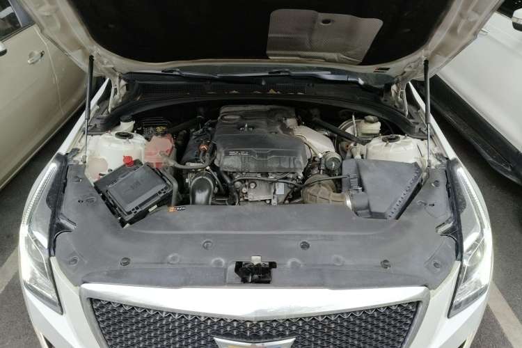 Used Cadillac ATS-L 2017 28T Tech Edition Engine Bay