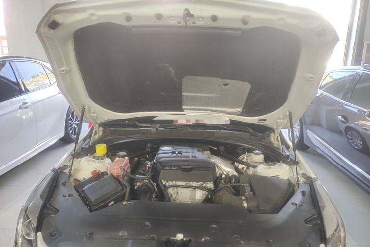 Used Cadillac ATS-L 2017 28T Fashion Edition Engine Bay