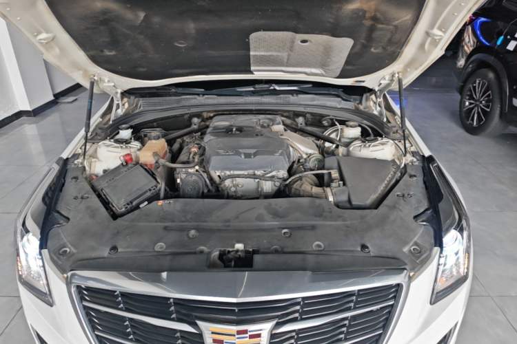 Used Cadillac ATS-L 2017 28T Tech Edition Engine Bay