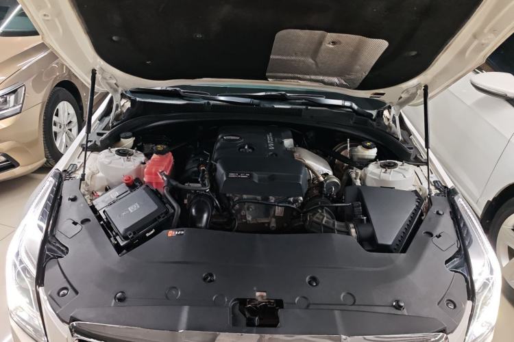 Used Cadillac ATS-L 2017 28T Tech Edition Engine Bay