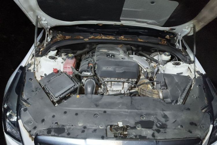 Used Cadillac ATS-L 2017 28T Tech Edition Engine Bay
