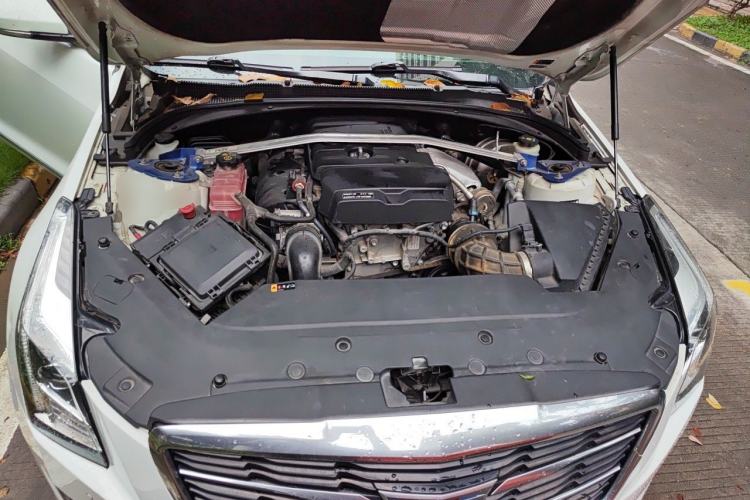 Used Cadillac ATS-L 2017 28T Fashion Edition Engine Bay