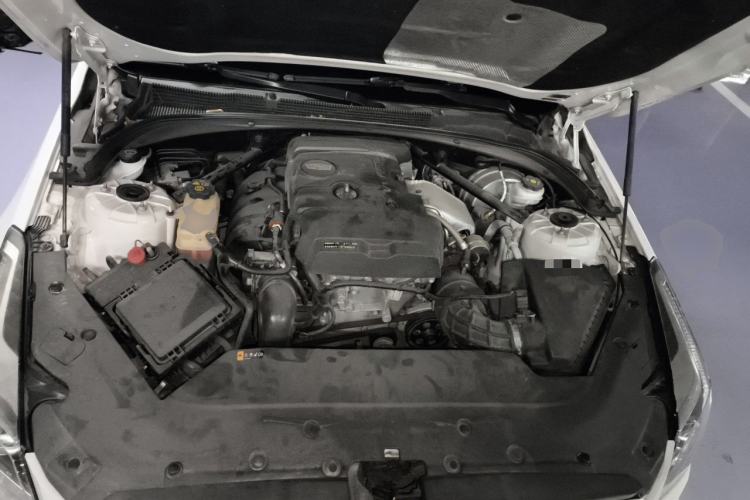 Used Cadillac ATS-L 2017 28T Fashion Edition Engine Bay