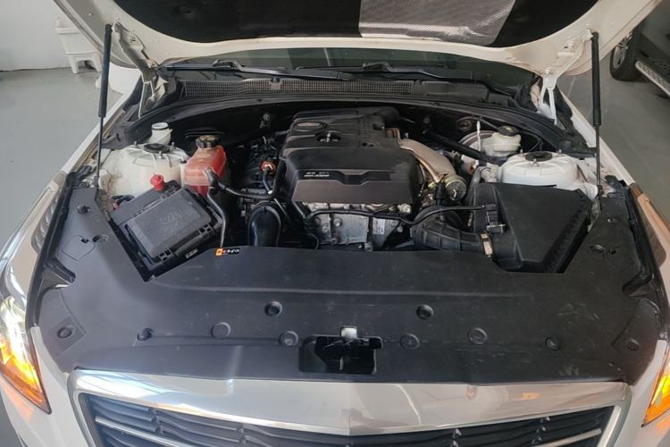 Used Cadillac ATS-L 2017 28T Tech Edition Engine Bay