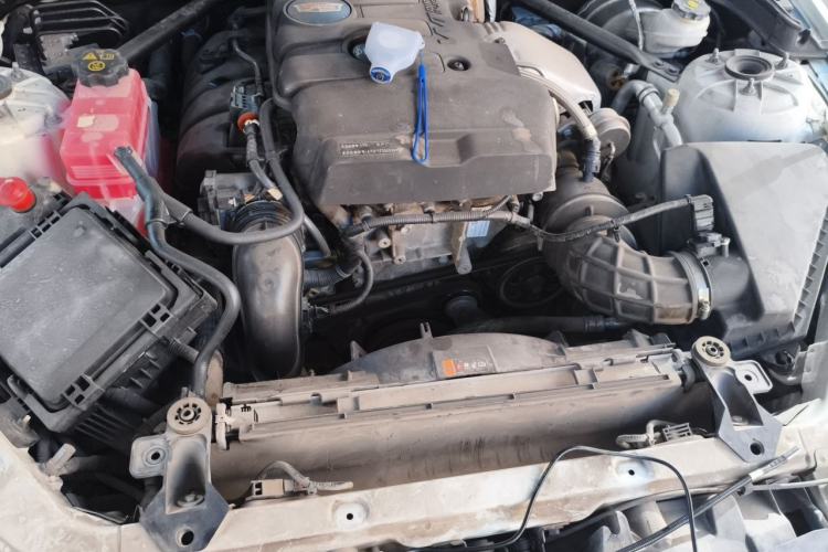 Used Cadillac ATS-L 2017 28T Tech Edition Engine Bay