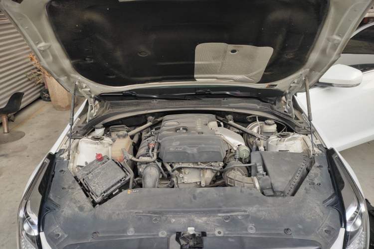 Used Cadillac ATS-L 2017 28T Tech Edition Engine Bay