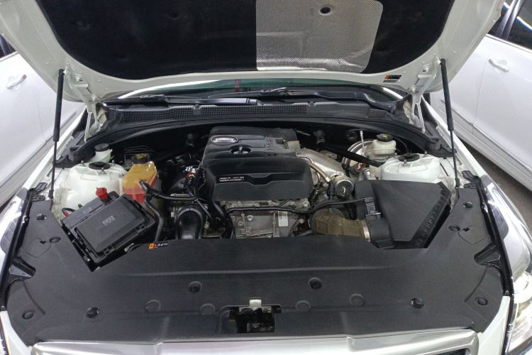 Used Cadillac ATS-L 2017 28T Fashion Edition Engine Bay