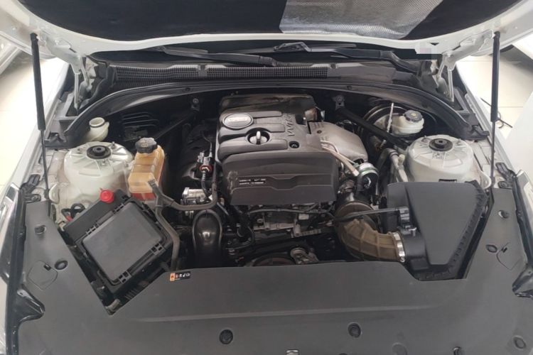 Used Cadillac ATS-L 2017 28T Fashion Edition Engine Bay