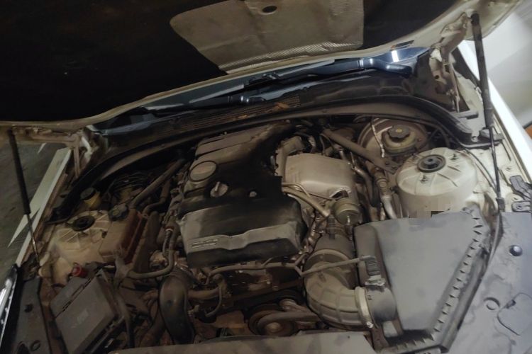 Used Cadillac ATS-L 2017 28T Fashion Edition Engine Bay
