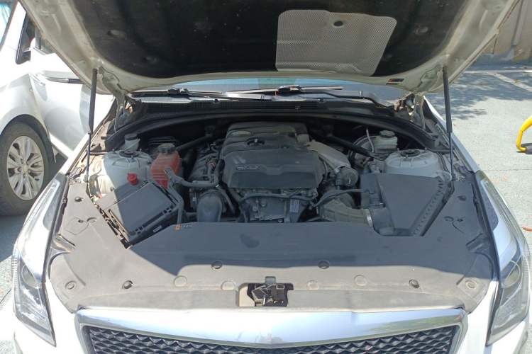 Used Cadillac ATS-L 2017 28T Tech Edition Engine Bay