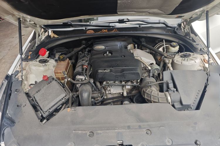 Used Cadillac ATS-L 2017 28T Fashion Edition Engine Bay