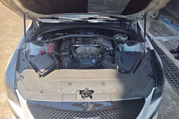 Used Cadillac ATS-L 2017 28T Tech Edition Engine Bay