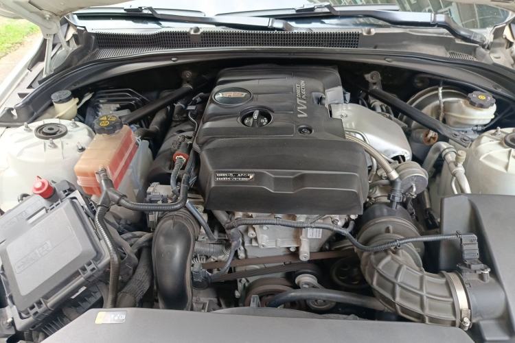 Used Cadillac ATS-L 2017 28T Tech Edition Engine Bay