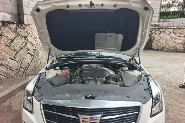 Used Cadillac ATS-L 2017 28T Tech Edition Engine Bay
