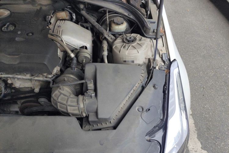 Used Cadillac ATS-L 2017 28T Fashion Edition Engine Bay Left