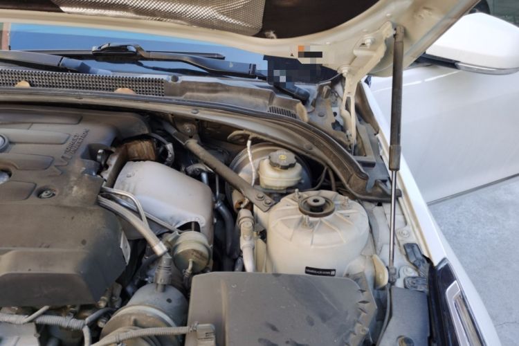 Used Cadillac ATS-L 2017 28T Fashion Edition Engine Bay Left