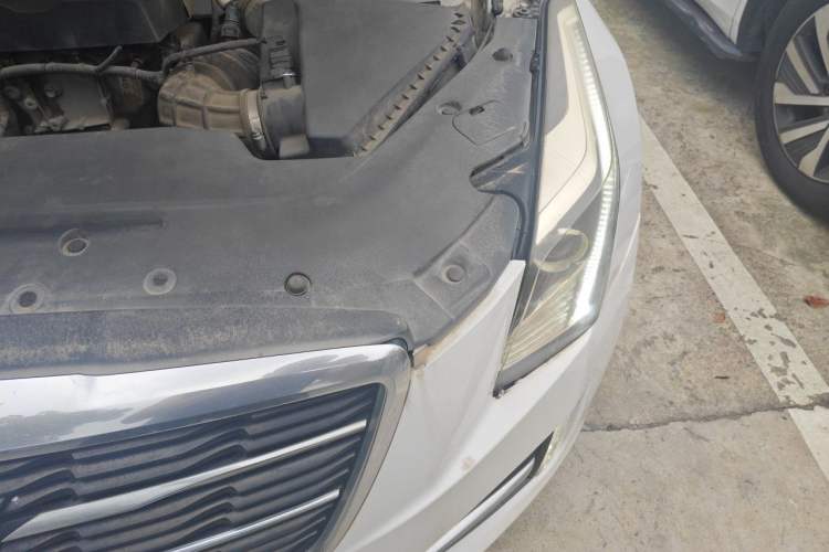 Used Cadillac ATS-L 2017 28T Tech Edition Engine Bay Left