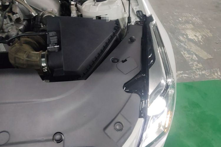 Used Cadillac ATS-L 2017 28T Fashion Edition Engine Bay Left