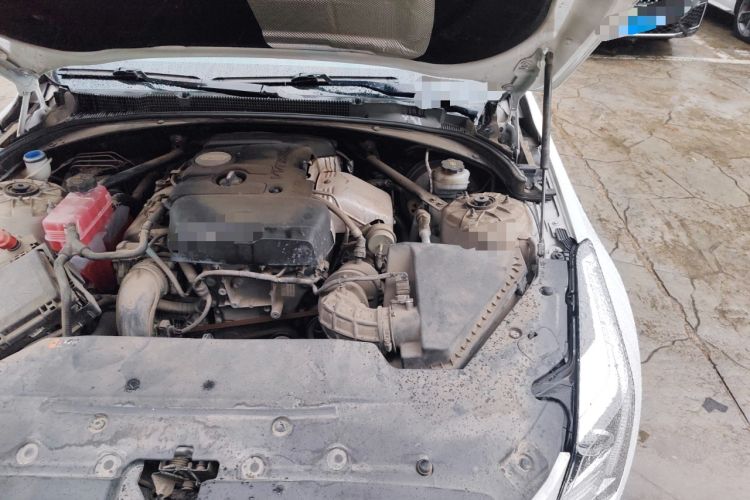Used Cadillac ATS-L 2017 28T Tech Edition Engine Bay Left