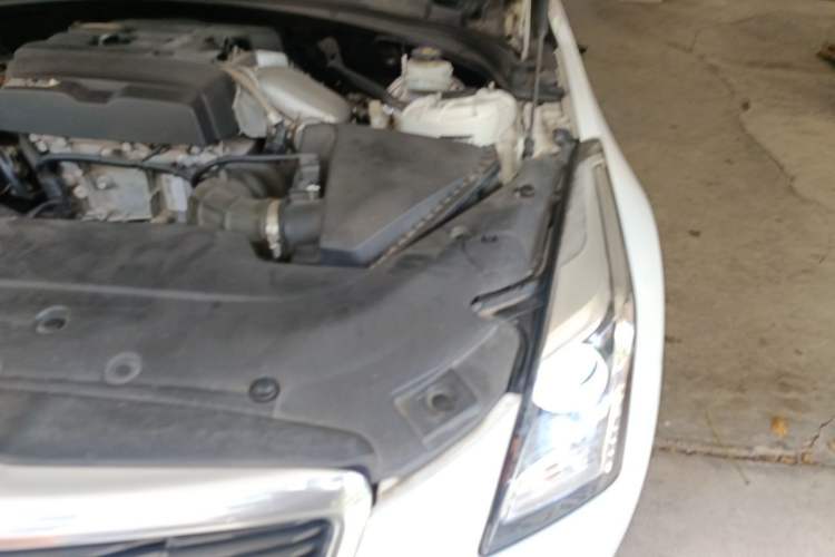 Used Cadillac ATS-L 2017 28T Tech Edition Engine Bay Left