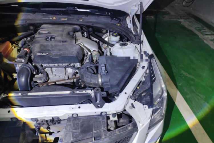 Used Cadillac ATS-L 2017 28T Fashion Edition Engine Bay Left