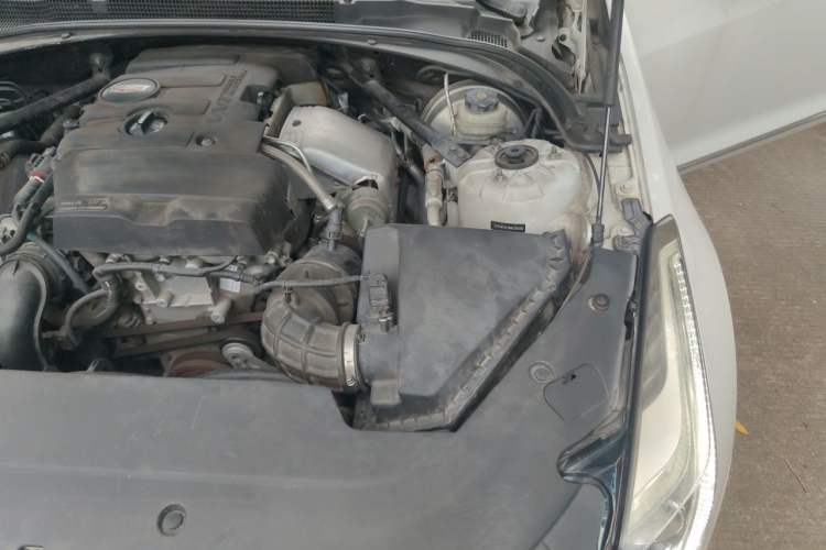 Used Cadillac ATS-L 2017 28T Fashion Edition Engine Bay Left