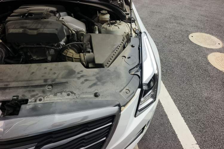 Used Cadillac ATS-L 2017 28T Tech Edition Engine Bay Left