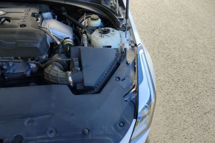 Used Cadillac ATS-L 2017 28T Tech Edition Engine Bay Left