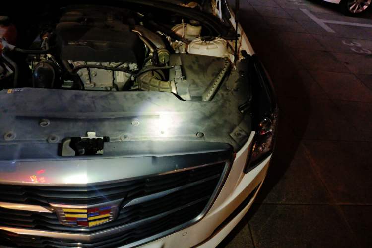 Used Cadillac ATS-L 2017 28T Tech Edition Engine Bay Left