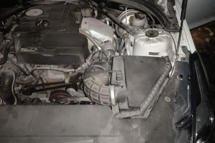 Used Cadillac ATS-L 2017 28T Fashion Edition Engine Bay Left