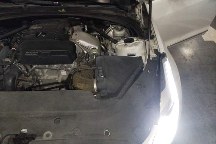 Used Cadillac ATS-L 2017 28T Fashion Edition Engine Bay Left