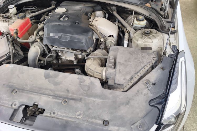 Used Cadillac ATS-L 2017 28T Tech Edition Engine Bay Left