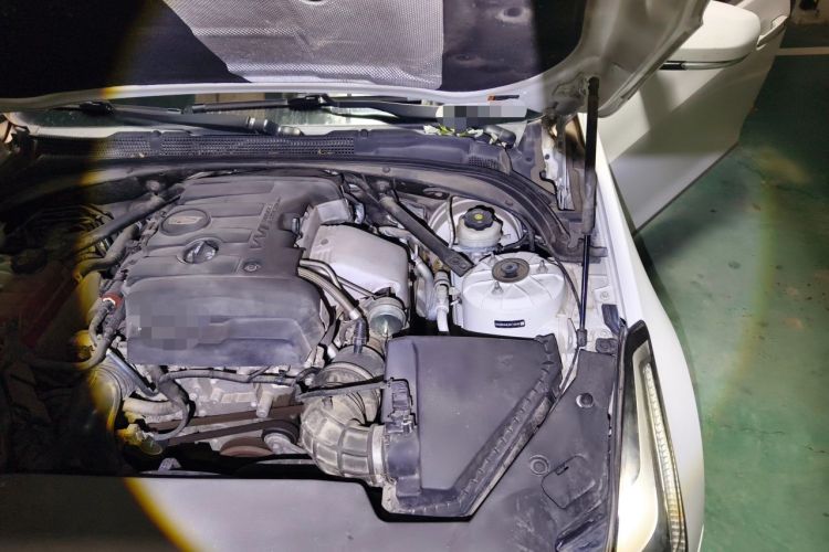 Used Cadillac ATS-L 2017 28T Fashion Edition Engine Bay Left