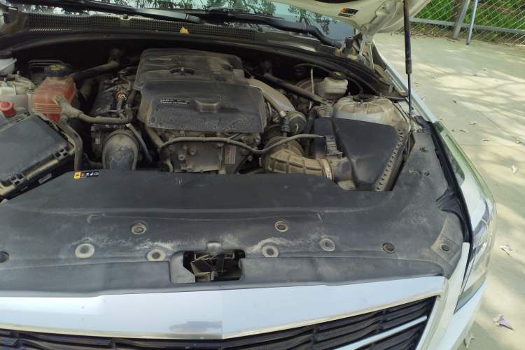Used Cadillac ATS-L 2017 28T Tech Edition Engine Bay Left