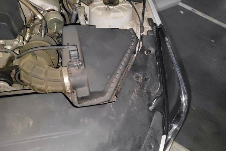 Used Cadillac ATS-L 2017 28T Tech Edition Engine Bay Left